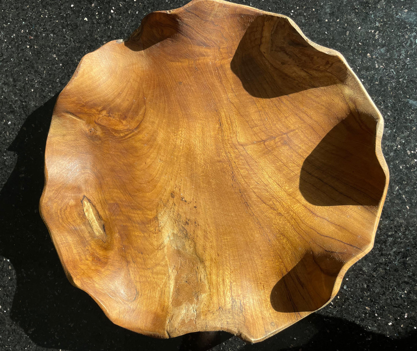 Gladde Ronde Teakhouten Schaal – 28x29x4 cm